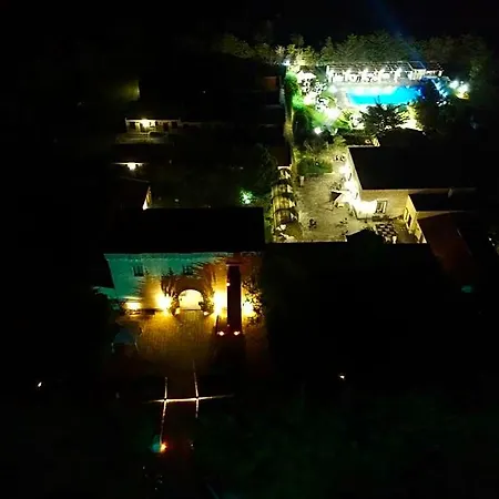 Tenuta Santicuti 4* Vernole