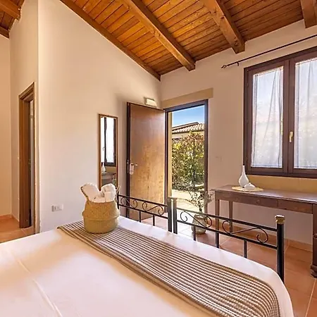 Tenuta Santicuti 4* Vernole