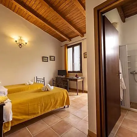 Apart Otel Tenuta Santicuti 4*